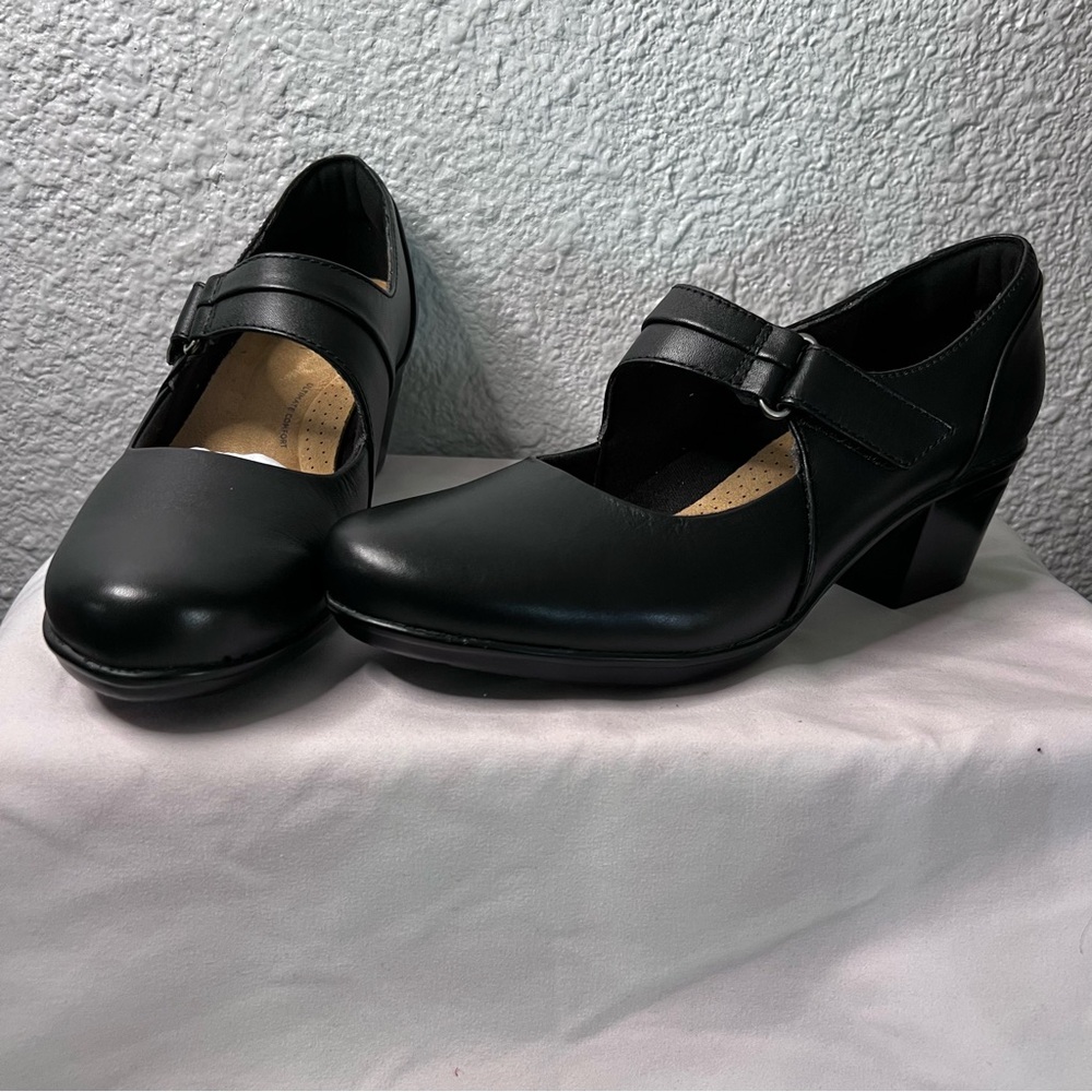 Clarks Black Heels Classic Block Design